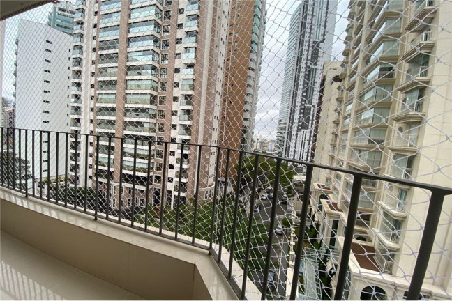 Imagem Imóvel com 4 Quartos à Venda, em Vila Regente Feijó - São Paulo Imagem Imóvel com 4 Quartos à Venda, em Vila Regente Feijó - São Paulo