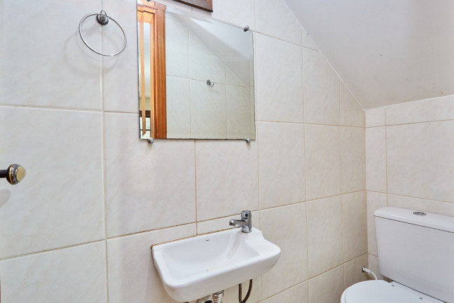 Imagem Casa com 4 Quartos à Venda, 275 m² em Abranches - Curitiba