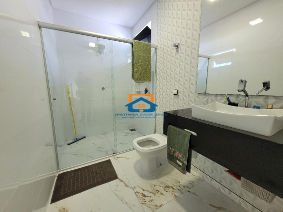 Imagem Casa com 4 Quartos à Venda, 273 m² em Residencial Porto Seguro - Caratinga