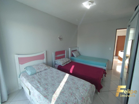 Imagem Casa com 3 Quartos à Venda, 220 m² em Itapebussu - Guarapari