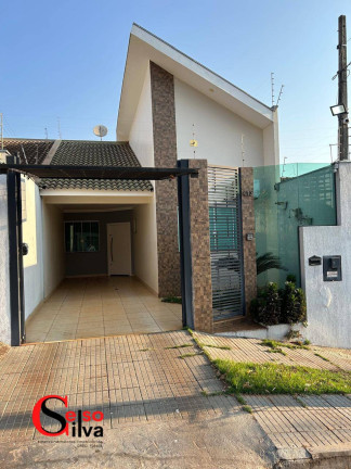 Casa com 3 Quartos à Venda, 156 m² em Parque Lagoa Dourada - Maringá