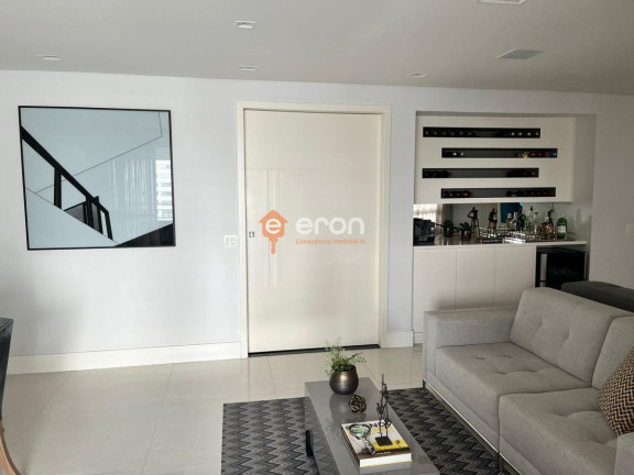 Imagem Apartamento com 3 Quartos à Venda, 155 m²