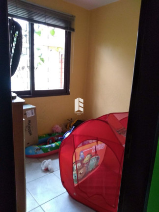 Imagem Casa com 4 Quartos à Venda, 270 m² em Duque De Caxias - Santa Maria