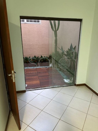 Imagem Casa com 3 Quartos à Venda, 360 m² em Vila Harmonia - Araraquara Imagem Casa com 3 Quartos à Venda, 360 m² em Vila Harmonia - Araraquara