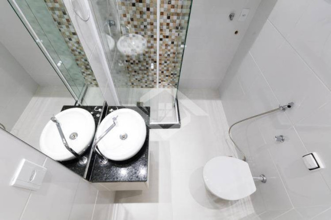 Imagem Apartamento com 1 Quarto à Venda, 45 m² em Copacabana - Rio De Janeiro Imagem Apartamento com 1 Quarto à Venda, 45 m² em Copacabana - Rio De Janeiro