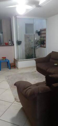 Imagem Casa com 3 Quartos à Venda, 212 m² em Vila Dos Comerciarios Ii - Taubaté