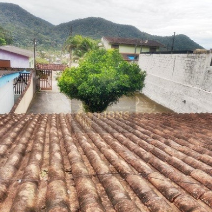 Sobrado com 3 Quartos à Venda,  em Horto - Ubatuba
