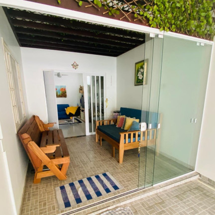 Casa com 3 Quartos à Venda,  em Centro - Guaratuba