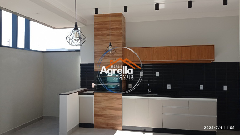 Imagem Imóvel com 3 Quartos à Venda, 126 m² em Condomínio Santa Mônica Iii - Mogi Guaçu Imagem Imóvel com 3 Quartos à Venda, 126 m² em Condomínio Santa Mônica Iii - Mogi Guaçu