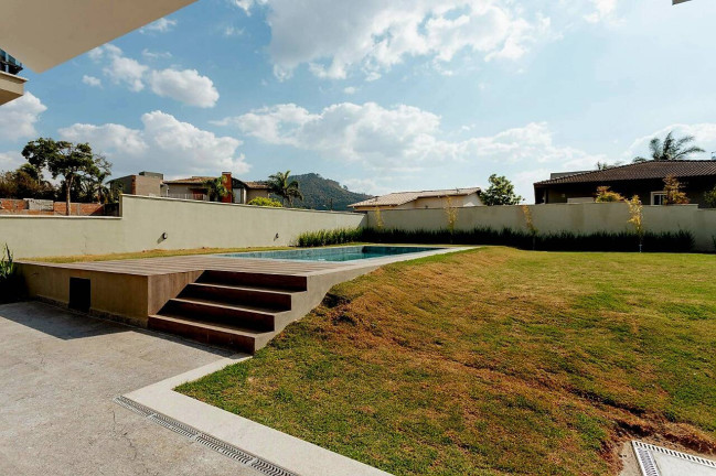 Imagem Casa com 3 Quartos à Venda,  em Poços De Caldas