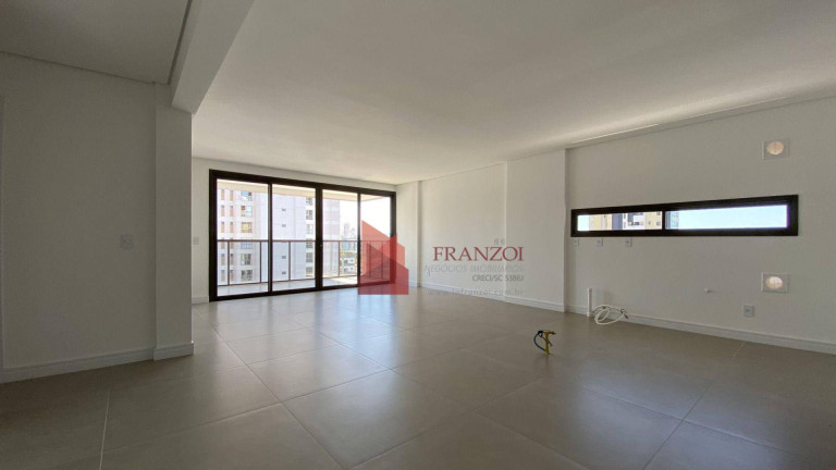 Imagem Apartamento com 3 Quartos à Venda, 126 m² em Fazenda - Itajaí