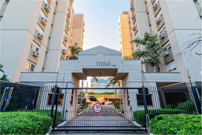 Imagem Cobertura com 3 Quartos à Venda, 200 m² em Menino Deus - Porto Alegre