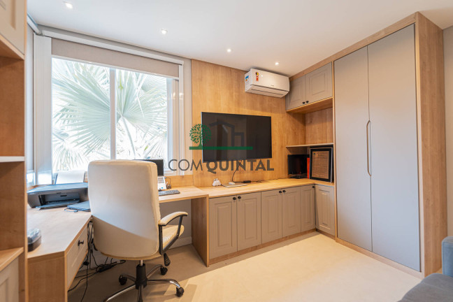 Imagem Casa com 4 Quartos à Venda, 560 m² em Jardim Do Golf I - Jandira Imagem Casa com 4 Quartos à Venda, 560 m² em Jardim Do Golf I - Jandira