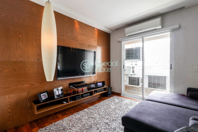 Apartamento com 3 Quartos à Venda, 300 m² em Real Parque - São Paulo