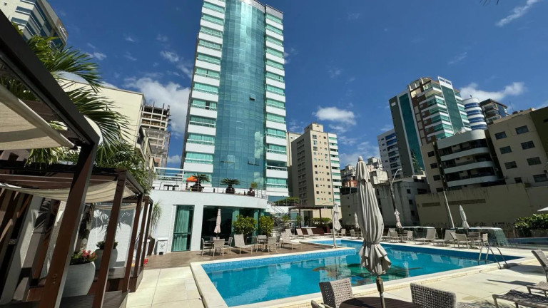 Imagem Apartamento com 4 Quartos à Venda, 185 m² em Meia Praia - Itapema