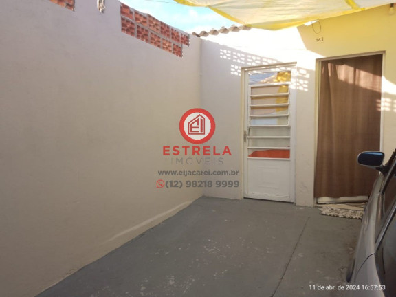 Imagem Casa com 1 Quarto à Venda, 150 m² em Conjunto Residencial Araucária - Jacareí Imagem Casa com 1 Quarto à Venda, 150 m² em Conjunto Residencial Araucária - Jacareí