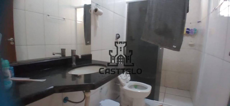 Imagem Casa com 3 Quartos à Venda, 70 m² em Jardim Tarobá I - Londrina Imagem Casa com 3 Quartos à Venda, 70 m² em Jardim Tarobá I - Londrina