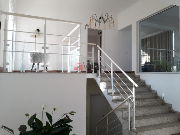 Imagem Casa de Condomínio com 3 Quartos à Venda, 270 m² em Residencial Dos Lagos - Cotia Imagem Casa de Condomínio com 3 Quartos à Venda, 270 m² em Residencial Dos Lagos - Cotia