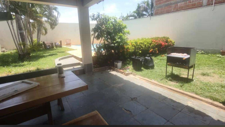 Imagem Casa com 4 Quartos à Venda, 518 m² em Cuiabá Imagem Casa com 4 Quartos à Venda, 518 m² em Cuiabá