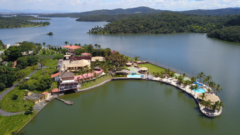 Imagem Imóvel com 4 Quartos à Venda, 11.300 m² em Várzea Das Flores - Contagem
