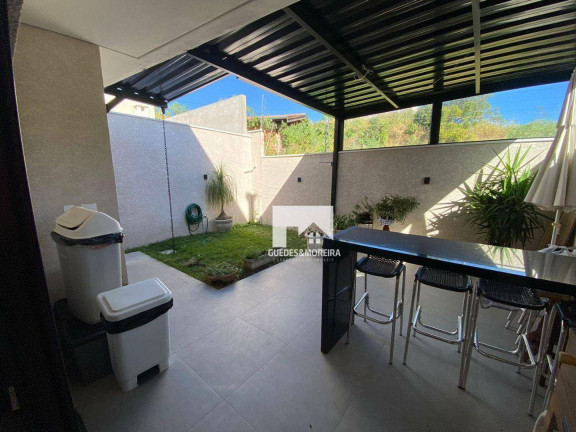 Imagem Casa com 3 Quartos à Venda, 150 m² em Chácaras Silvania - Valinhos Imagem Casa com 3 Quartos à Venda, 150 m² em Chácaras Silvania - Valinhos