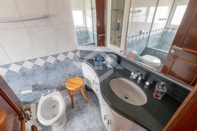 Imagem Apartamento com 4 Quartos à Venda, 563 m² em Lagoa - Rio De Janeiro Imagem Apartamento com 4 Quartos à Venda, 563 m² em Lagoa - Rio De Janeiro