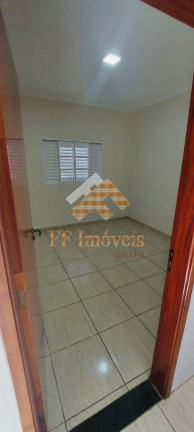 Casa com 2 Quartos à Venda, 125 m² em Cidade Aracy - São Carlos