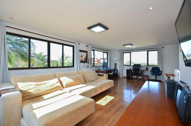 Imagem Casa com 4 Quartos à Venda, 369 m² em Pilarzinho - Curitiba