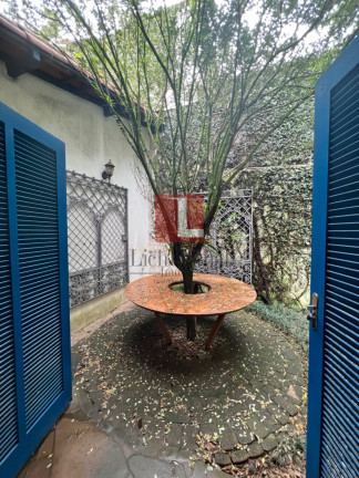 Imagem Casa com 4 Quartos à Venda, 254 m² em Vila Nova Conceição - São Paulo Imagem Casa com 4 Quartos à Venda, 254 m² em Vila Nova Conceição - São Paulo