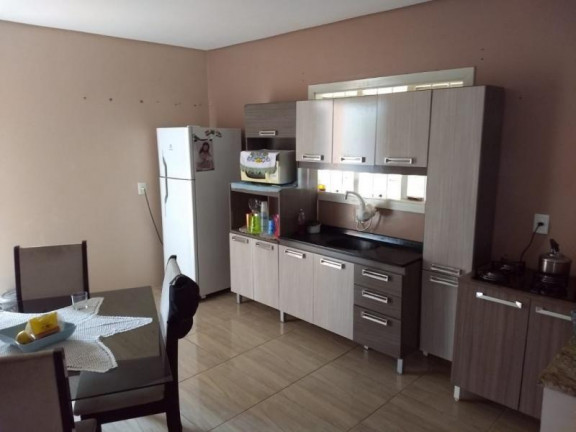 Imagem Casa com 4 Quartos à Venda, 244 m² em Centro - Dois Irmãos Imagem Casa com 4 Quartos à Venda, 244 m² em Centro - Dois Irmãos