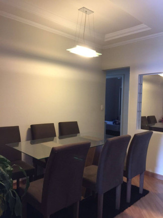 Imagem Casa com 3 Quartos para Alugar, 200 m² em Piracangaguá - Taubaté