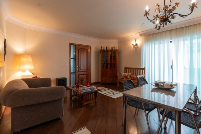Apartamento com 4 Quartos à Venda, 142 m² em Vila Bastos - Santo André