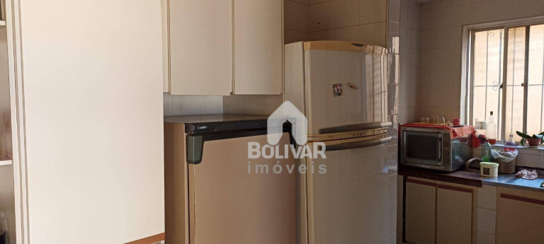 Imagem Casa com 3 Quartos à Venda, 360 m² em Setor Central - Itumbiara Imagem Casa com 3 Quartos à Venda, 360 m² em Setor Central - Itumbiara