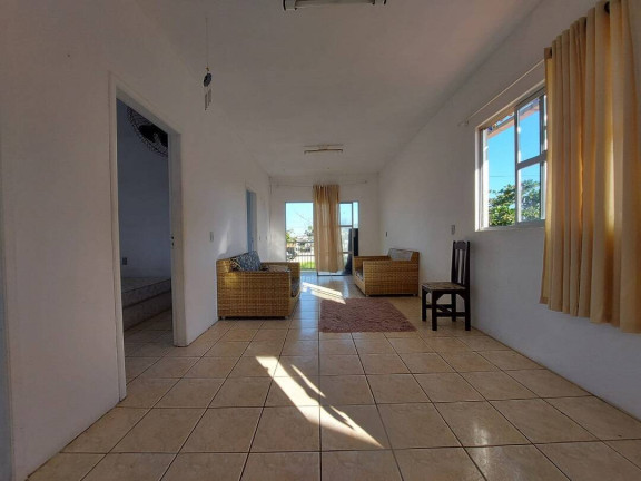 Imagem Casa com 4 Quartos à Venda, 212 m² em Centro - Balneário Barra Do Sul
