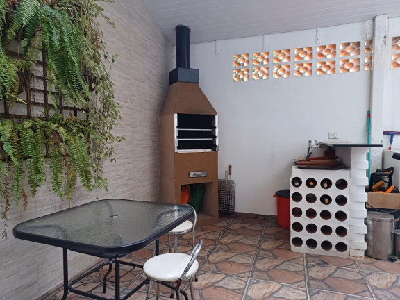 Imagem Casa com 3 Quartos à Venda, 150 m² em Guabirotuba - Curitiba Imagem Casa com 3 Quartos à Venda, 150 m² em Guabirotuba - Curitiba