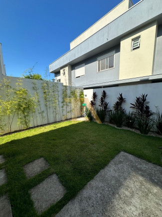 Imóvel com 3 Quartos à Venda,  em Centro - Garopaba