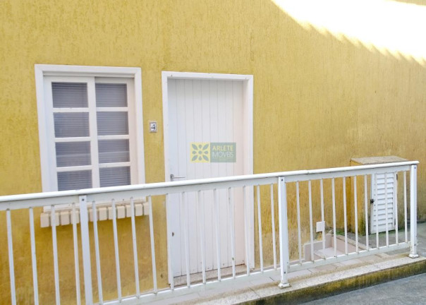 Imagem Apartamento com 2 Quartos para Alugar ou Temporada, 70 m² em Centro - Bombinhas