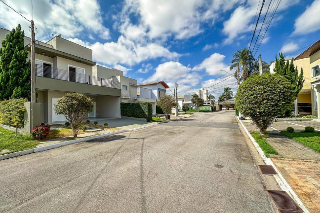 Imagem Casa de Condomínio com 3 Quartos à Venda, 250 m² em Parque São Luís - Taubaté Imagem Casa de Condomínio com 3 Quartos à Venda, 250 m² em Parque São Luís - Taubaté