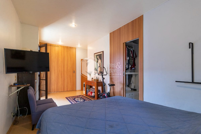 Imagem Sobrado com 3 Quartos à Venda, 195 m² em Aclimação - São Paulo Imagem Sobrado com 3 Quartos à Venda, 195 m² em Aclimação - São Paulo