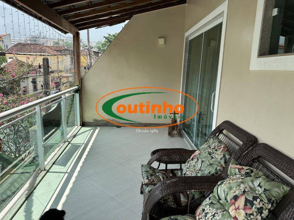 Imagem Casa com 3 Quartos à Venda, 220 m² em Andaraí - Rio De Janeiro Imagem Casa com 3 Quartos à Venda, 220 m² em Andaraí - Rio De Janeiro