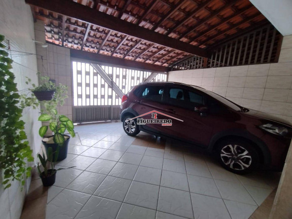 Imagem Casa com 3 Quartos à Venda, 120 m² em Canto Do Forte - Praia Grande