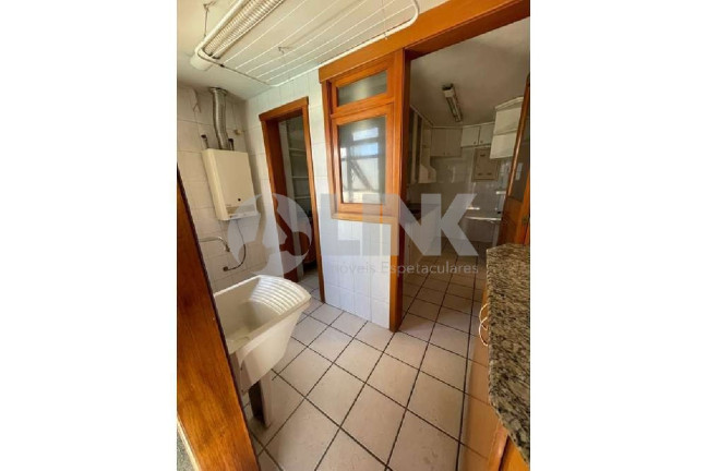 Imagem Apartamento com 3 Quartos à Venda, 95 m² em Santana - Porto Alegre