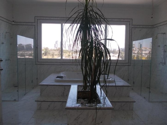 Imagem Casa com 7 Quartos à Venda, 2.300 m² em Tambore 02 - Alphaville