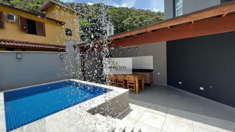 Imagem Casa com 4 Quartos à Venda, 136 m² em Camburi - São Sebastião