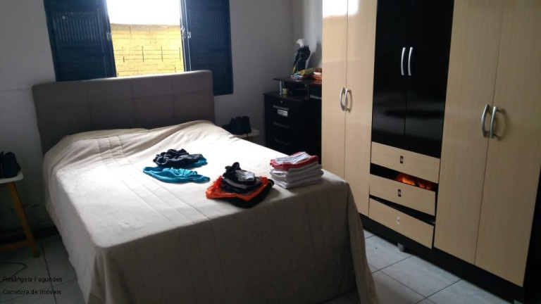 Imagem Casa com 3 Quartos à Venda, 200 m² em Jardim Country Club - Poços De Caldas