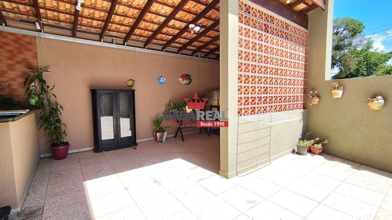 Imagem Casa com 4 Quartos à Venda, 176 m² em Coroados - Guaratuba Imagem Casa com 4 Quartos à Venda, 176 m² em Coroados - Guaratuba