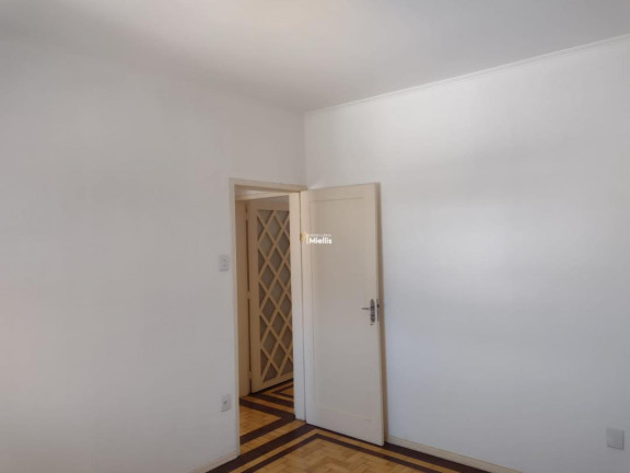 Imagem Imóvel com 2 Quartos à Venda, 70 m² em Menino Deus - Porto Alegre Imagem Imóvel com 2 Quartos à Venda, 70 m² em Menino Deus - Porto Alegre