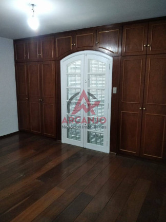 Imagem Casa com 3 Quartos à Venda, 125 m² em Vila Galvão - Guarulhos Imagem Casa com 3 Quartos à Venda, 125 m² em Vila Galvão - Guarulhos