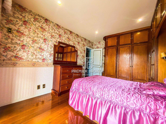 Imagem Cobertura com 2 Quartos à Venda, 156 m² em Várzea - Teresópolis
