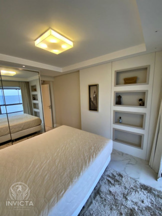 Imagem Apartamento com 3 Quartos à Venda, 150 m² em Centro - Balneário Camboriú Imagem Apartamento com 3 Quartos à Venda, 150 m² em Centro - Balneário Camboriú
